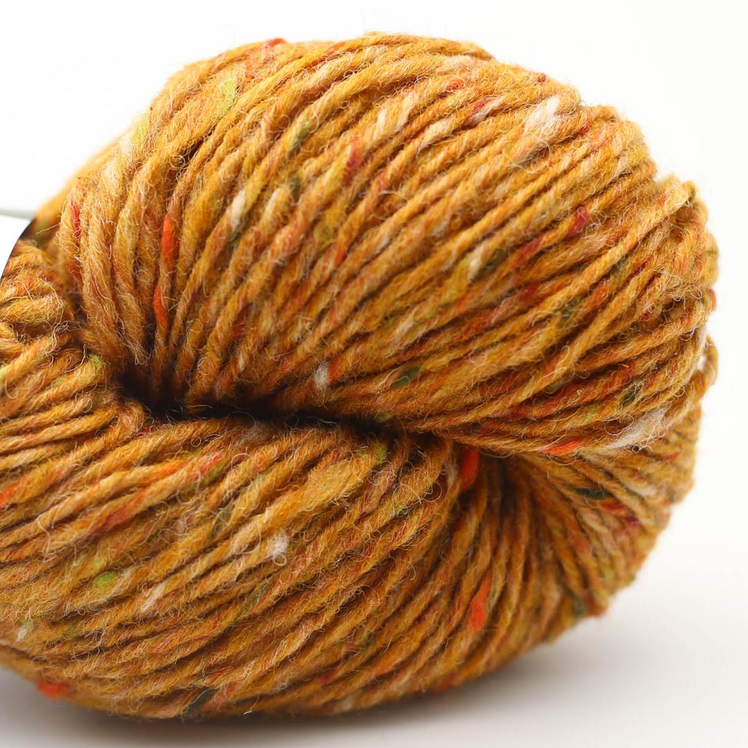 Erika Knight Pure Tweed - 4725 - Walkerburn Yellow Erika Knight Pure Tweed - 4725 - Walkerburn Yellow