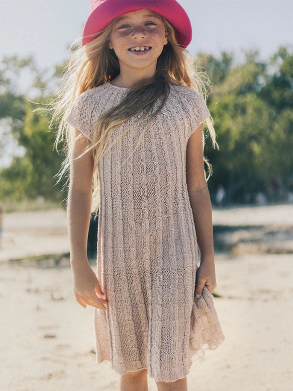 Sandnes Garn Catalogue Tricot 2306 - Fiona Dress