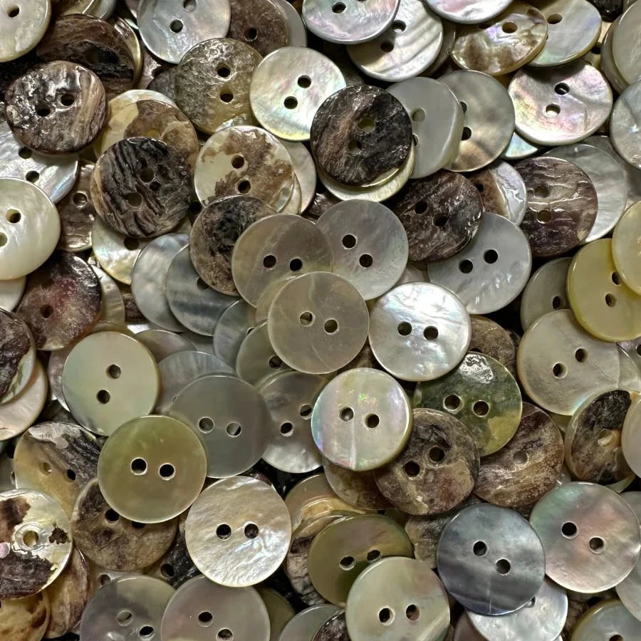 Boutons Mother of Pearl PetiteKnit