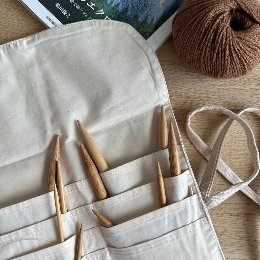 Knitter's needle case - circular needle