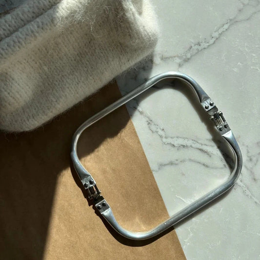 Cadre pour petite pochette - PetiteKnit