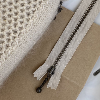 Zipper 28 cm Sand PetiteKnit