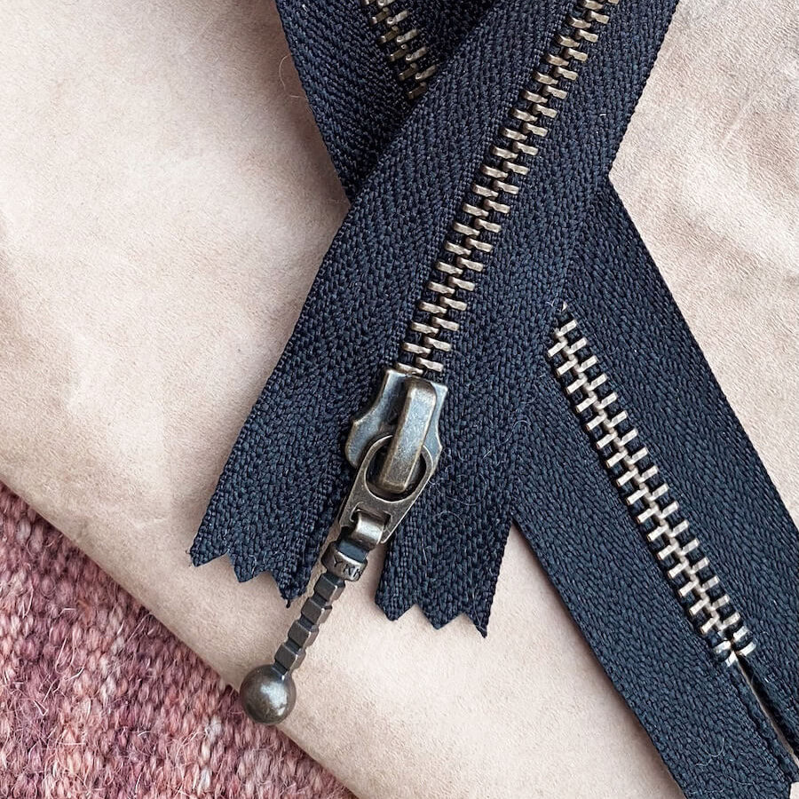 Zipper 35 cm Black PetiteKnit